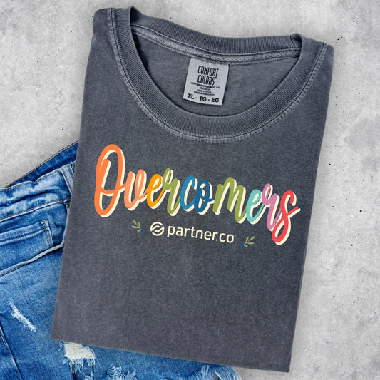 Overcomers Colorful Comfort Colors Tee – Pepper